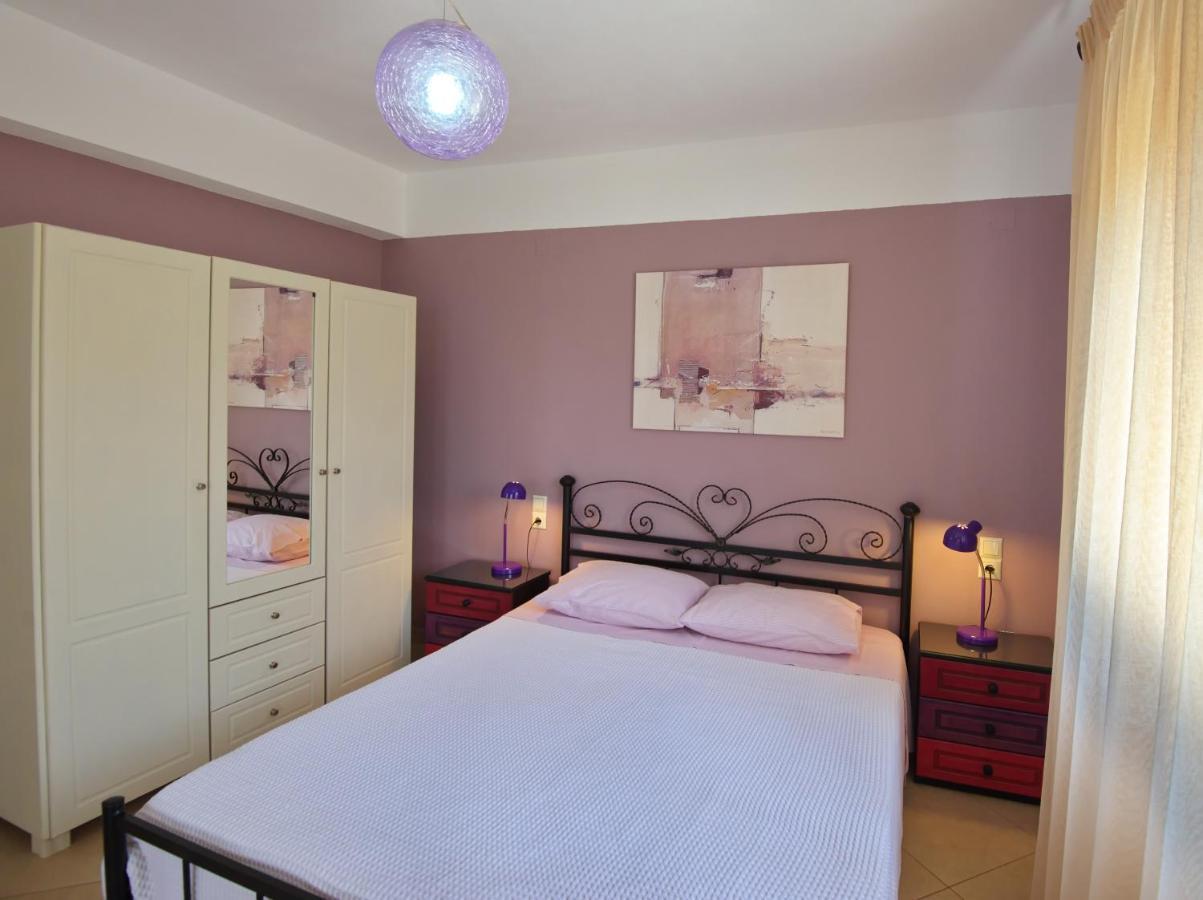 Myrtilo Cottage Votsi  Luaran gambar
